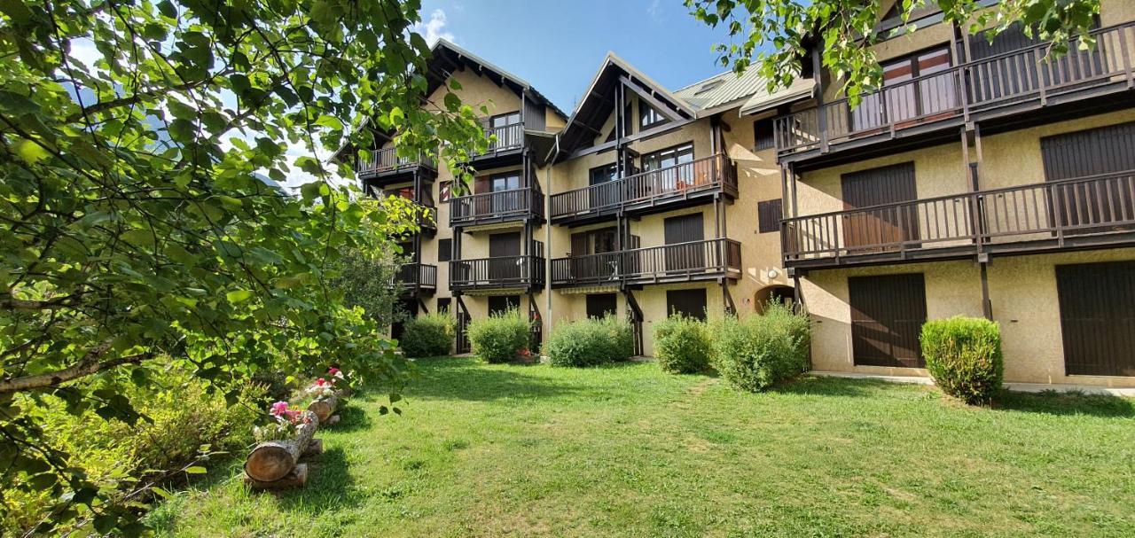 Les Crêtes Apartamento Le Monêtier-les-Bains Exterior foto