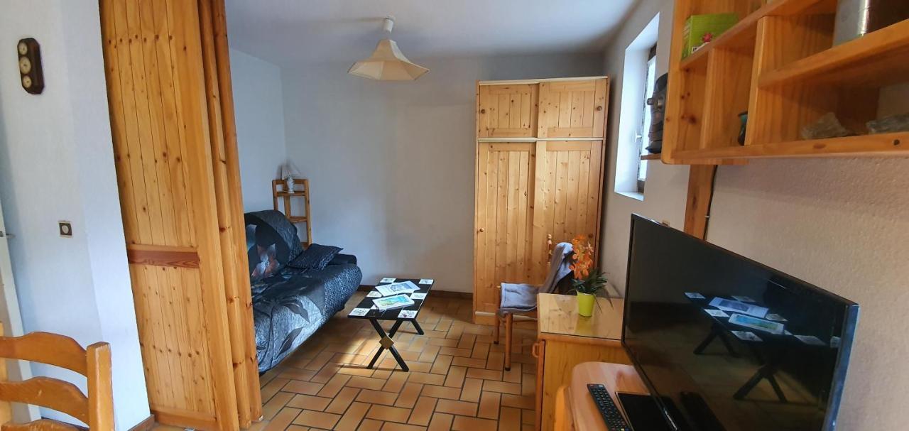 Les Crêtes Apartamento Le Monêtier-les-Bains Exterior foto